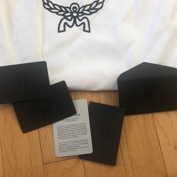 MCM Gold Leather Crossbody NWT - Picture 6 of 10